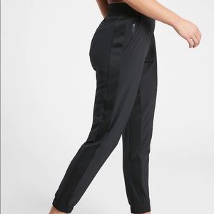 Athleta Brooklyn Jogger SZ 8